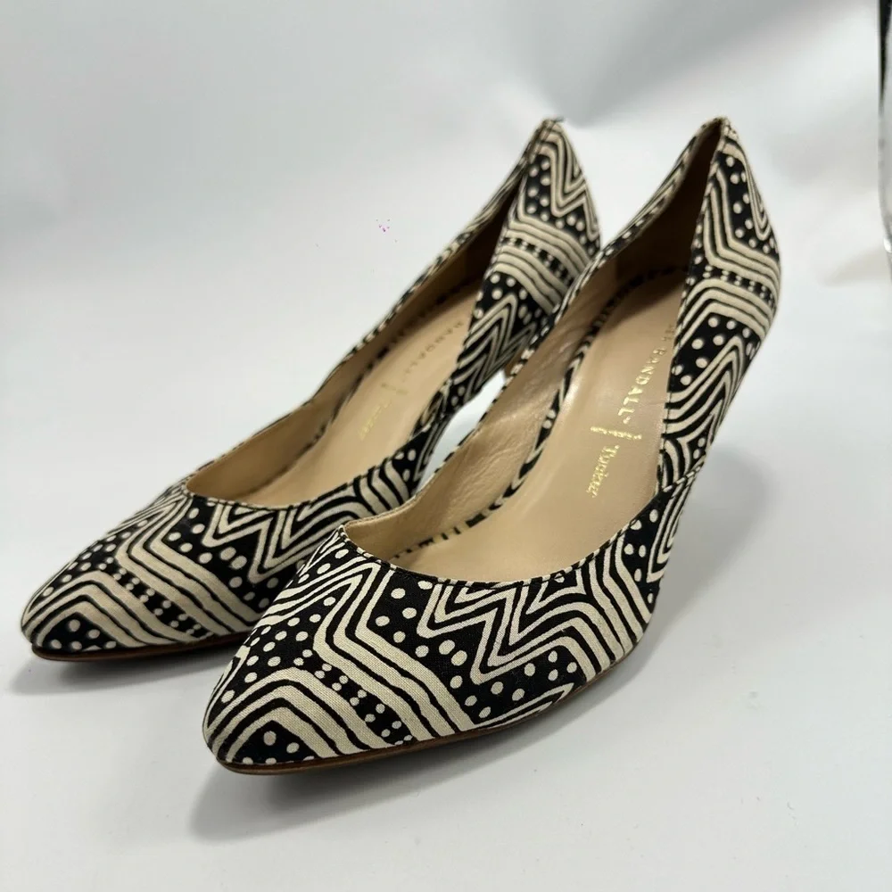 Loeffler Randall x Tucker tamsin printed pointed toe kitten heels size 8.5